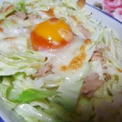 夕飯の後一品に追加しました。ツナマヨチーズに卵をからんで最強の組み合わせですねー♥ご馳走様でした(*≧∇≦)ﾉ